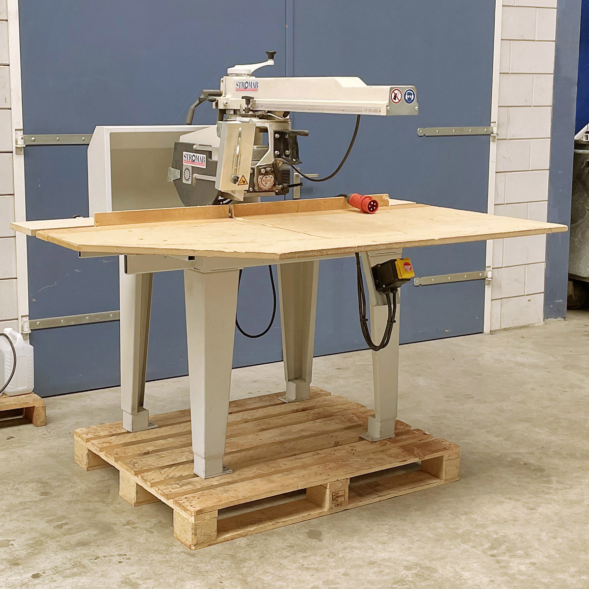 Stromab afkortzaagmachine RS650S